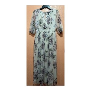 Candalite petite gorgeous purple floral gown Zs PM